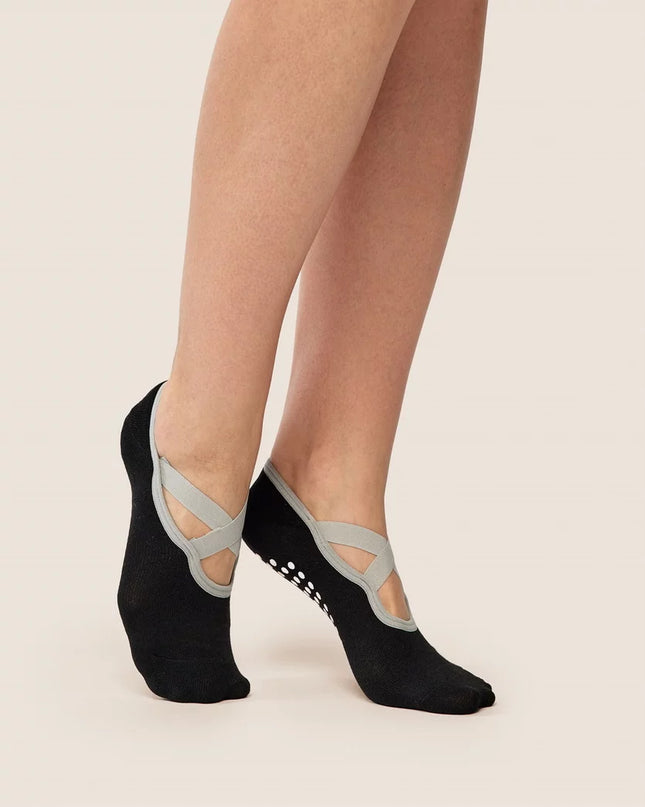 Women’s Non-Slip Yoga Socks – Ballet Style Grip Socks for Pilates & Home Workouts